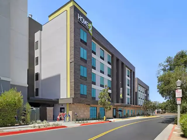 Home2 Suites By Hilton Riverside Downtown