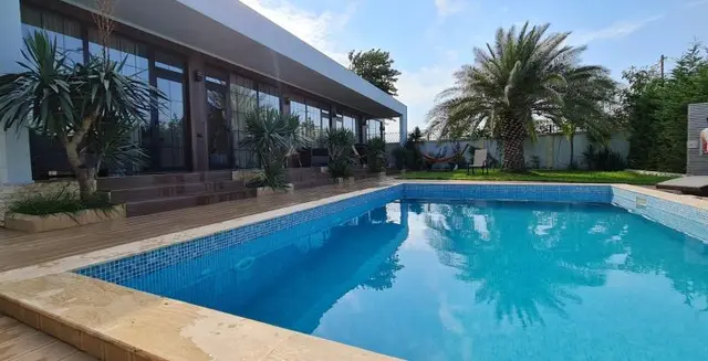 Dachis Villa