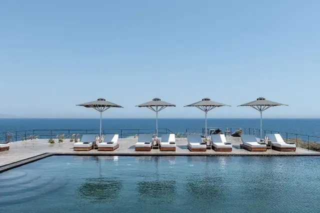 Colombos Beachfront