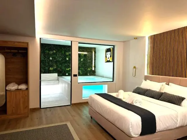 Cityluxe Suites & Rooms