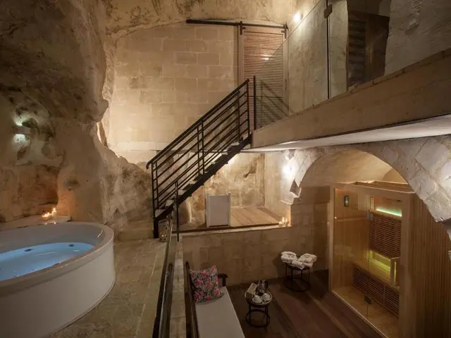 L Hotel In Pietra