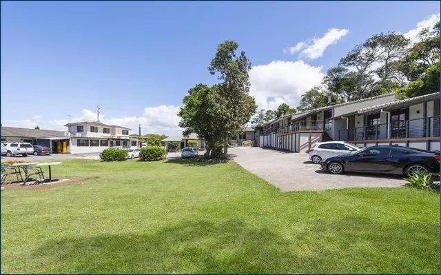 Fern Bay Motel