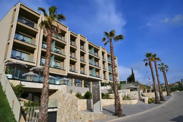 Muze Hotel