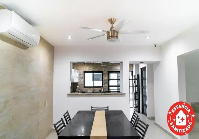Econosuites Fundidora