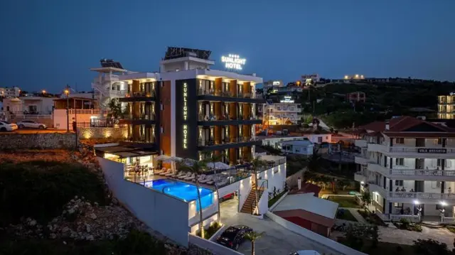 Sunlight Hotel