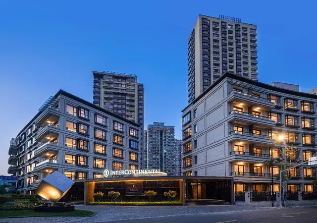 Intercontinental Shanghai Jing An Ser Apt