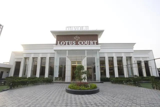The Hoften Lotus Court, Noida