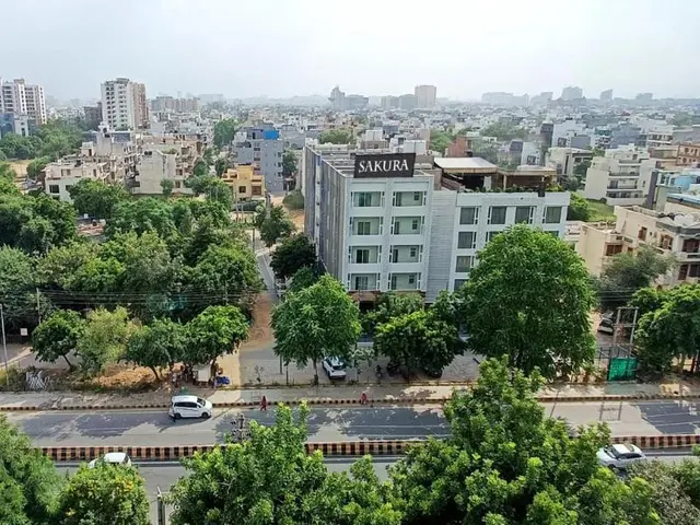 Hotel Sakura By Maps, Huda City Center