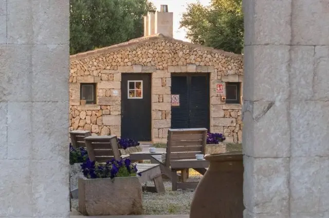 Alcaufar Vell Hotel & Restaurant