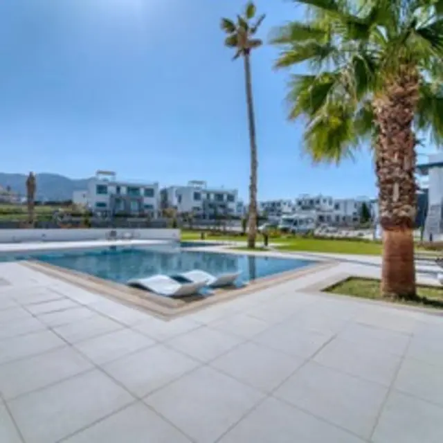 Atlantis Malibu By Carrington