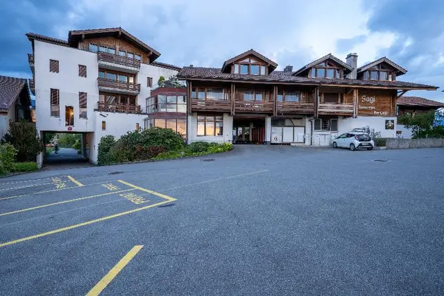 Hotel Aeschi Interlaken - Handwritten Collection