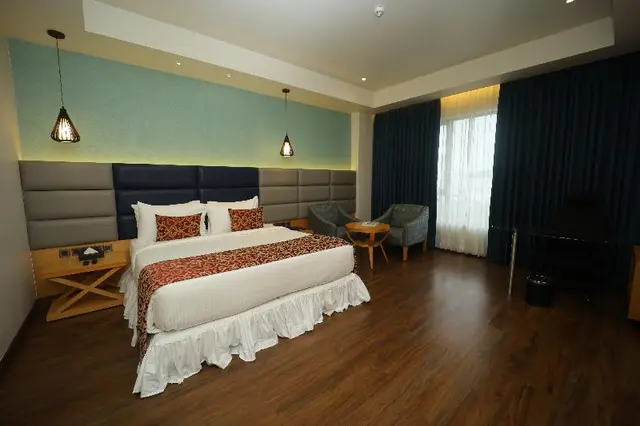 Srm Hotel