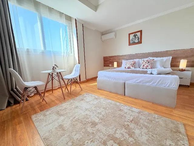 Eco Green Hotel