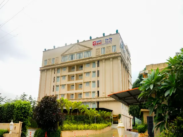 Mastiff Grand The Sia Palace Suites by OTHPL