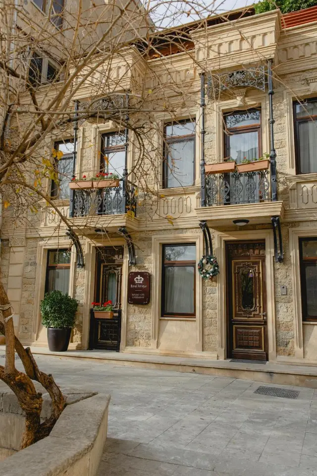Royal Antique Boutique Hotel