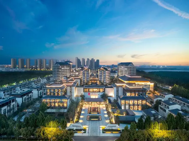 Hualuxe Xianyang
