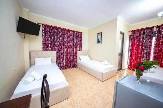 Primavera Hotel