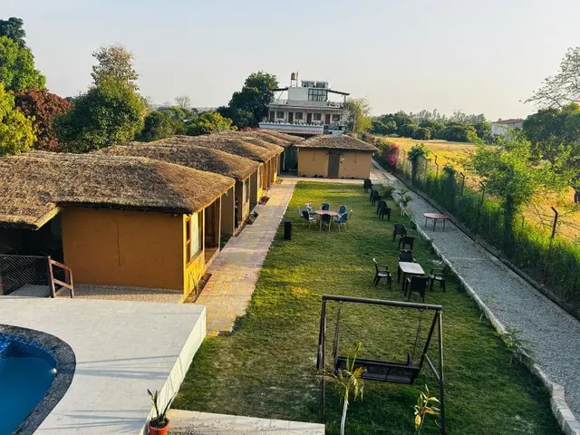 Nayana Corbett Resort
