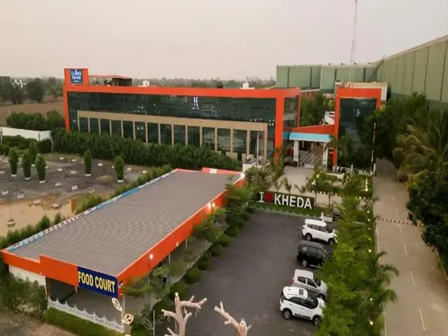 Clarks Safari Kheda, Ahmedabad
