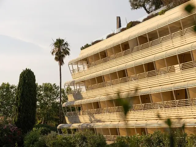Hotel Ventura Saint-Tropez, Tapestry Collection