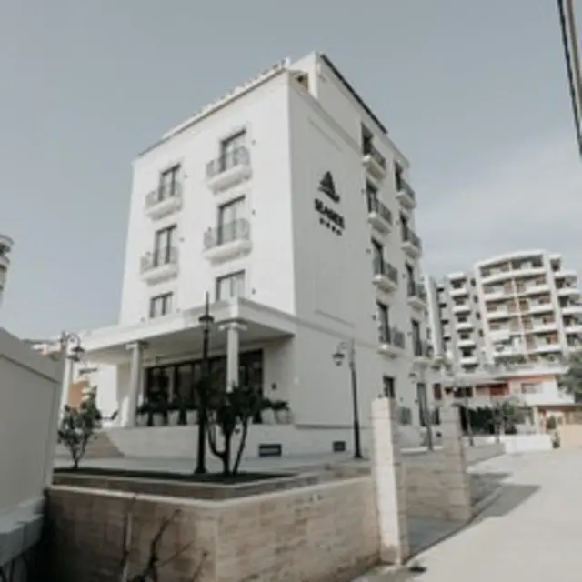 Seaside Hotel