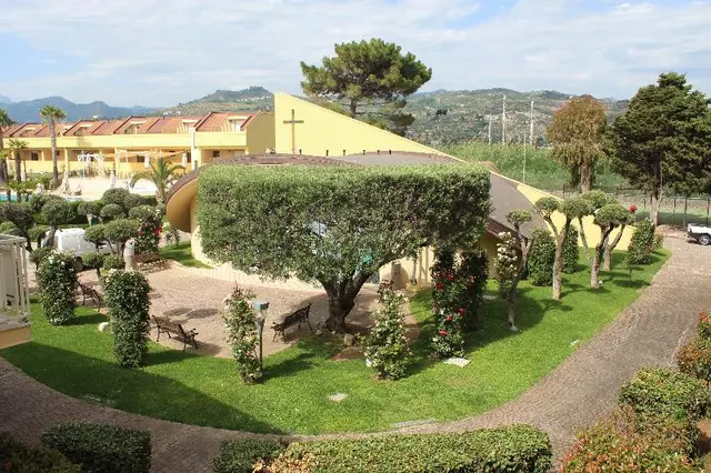Gh Baia Di Tempsa Resort