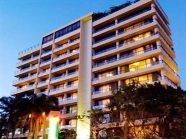 The Summit Apartments