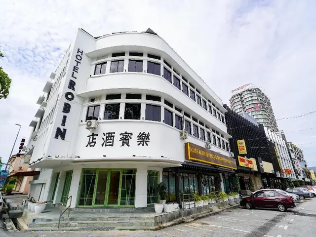 Robin Hotel