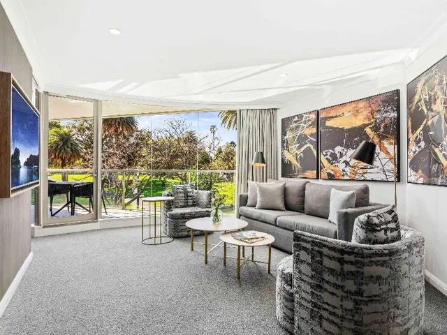 Pullman Quay Grand Sydney Harbour