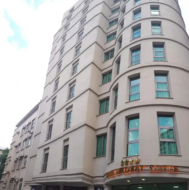 Diplomat Suites Hotel