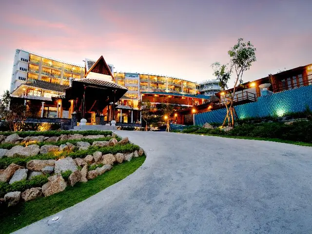 KC Resort and Over Water Villa's