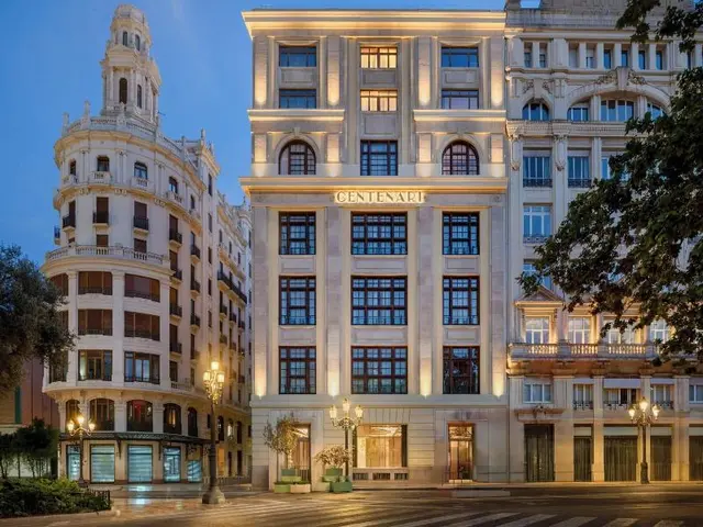 Grand Hotel Centenari, Valencia, Autograph Colle