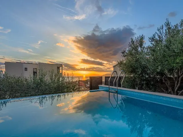 Spectrum Luxury Villas