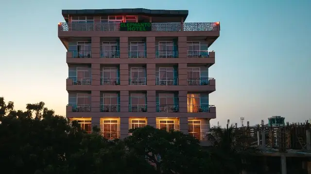 Elephanto Hotel