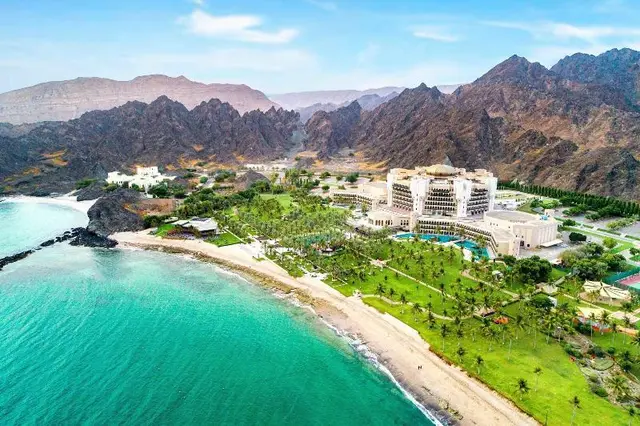 Al Bustan Palace, A Ritz-Carlton Hotel