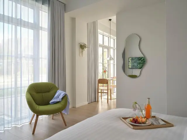 Flora Apartment Hotel