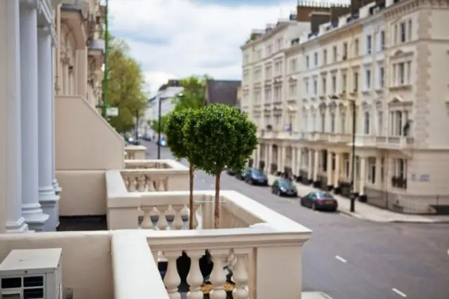 The Portico hotel