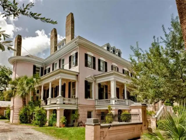 Godley Manor