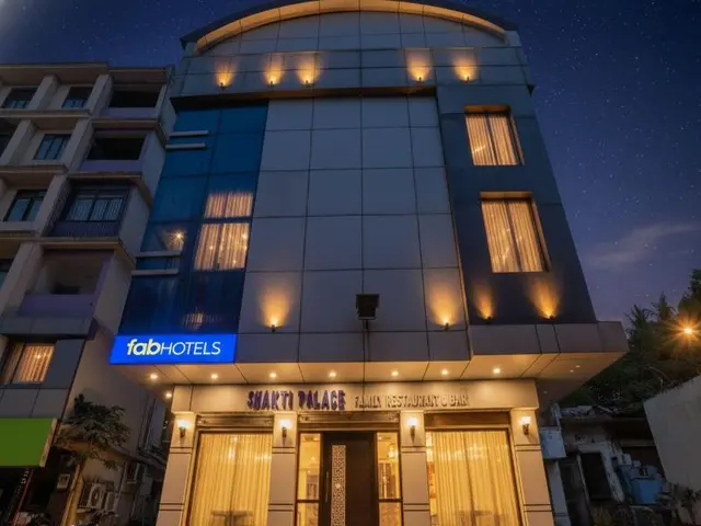 Fabhotel Shakti Palace