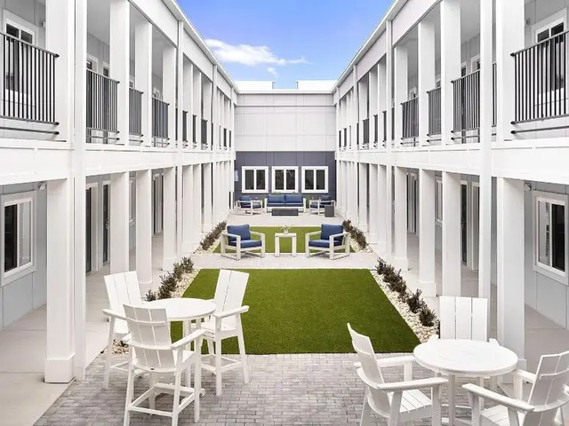 Stayapt Suites Tallahassee-capitol