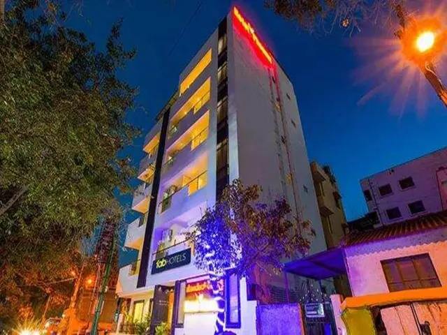 Fabhotel Phoenix Brookfield