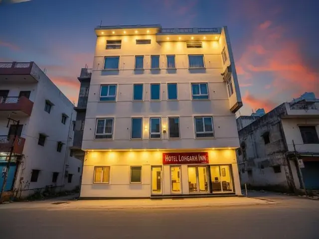 Fabhotel Lohgarh Inn