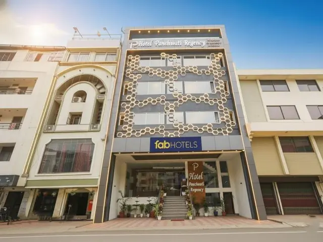 Fabhotel Prime Panchwati Regency