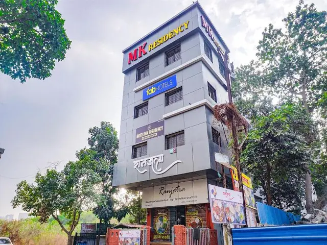 Fabhotel Phoenix Inn