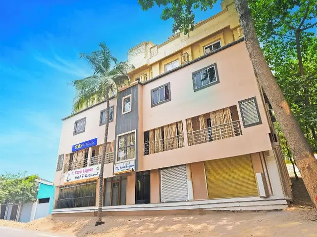 Fabhotel Royal Lagoon