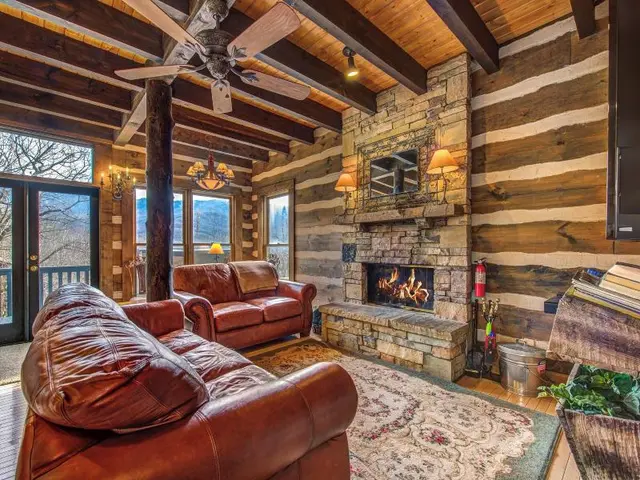 Little Bear By Jackson Mountain Rentals