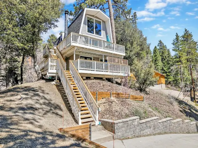 Big Bear Gambrel #2066