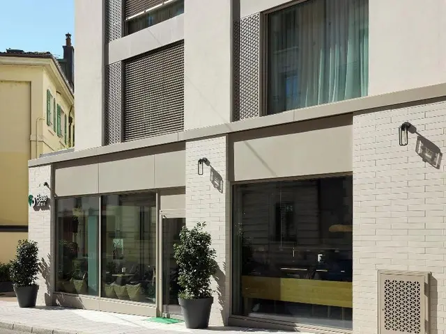 Base Geneva