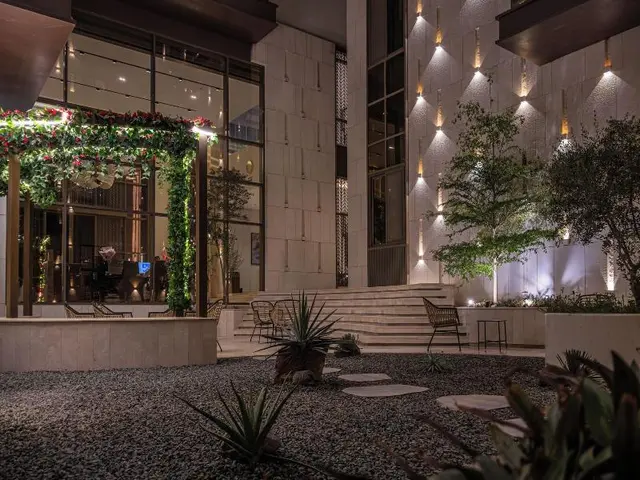 Liora Hotel