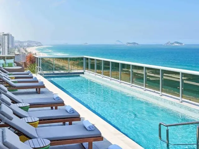 Regency Barra Hotel
